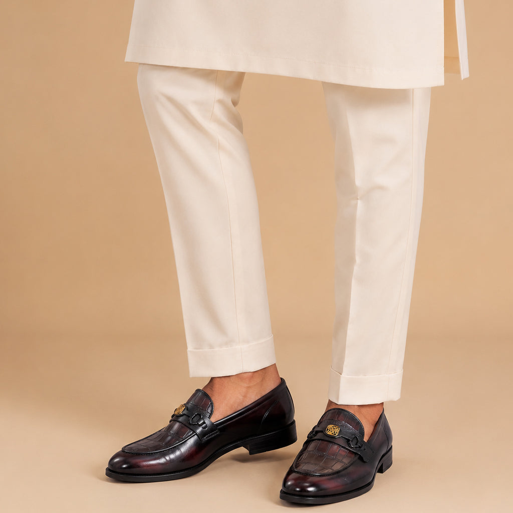 Elegant Brown Leather Loafers with Gold Accent